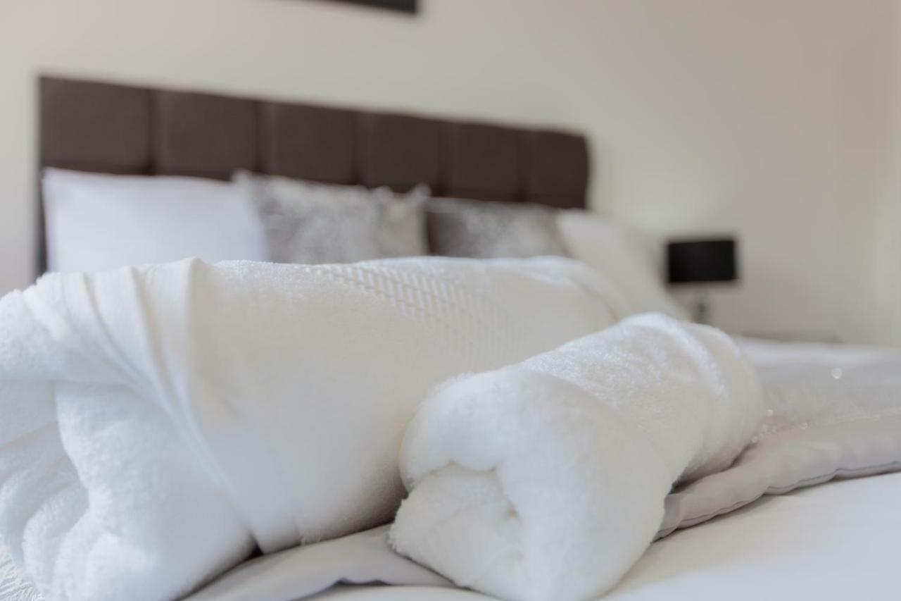 Leys Park Executive Apartments Данфермлін Екстер'єр фото